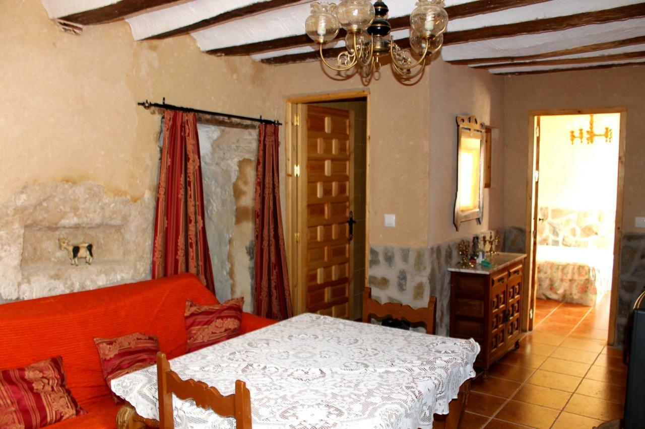 Casa Rural Con Jacuzzi Paraiso Del Jucar 阿尔卡拉德尔胡卡尔 外观 照片